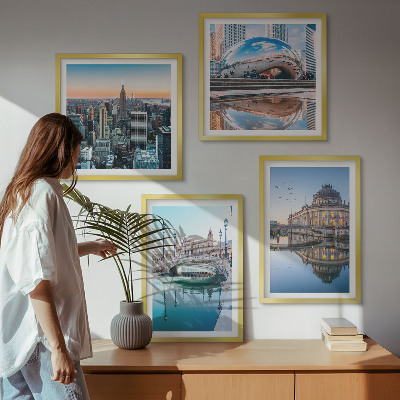Set de 4 cuadros para salón Arquitectura de ciudades sobre el agua