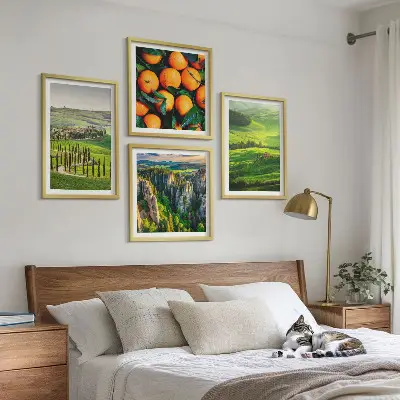 Galería de pared naranjas en un paisaje natural del campo italiano