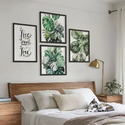 Set de cuadros modernos para salón con diseño de plantas de hojas verdes con frase vive ríe y ama