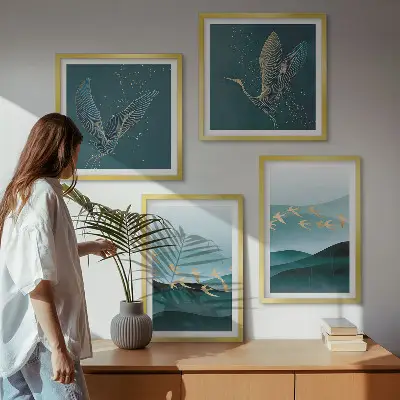 Galería de pared con paisajes abstractos de olas y pájaros
