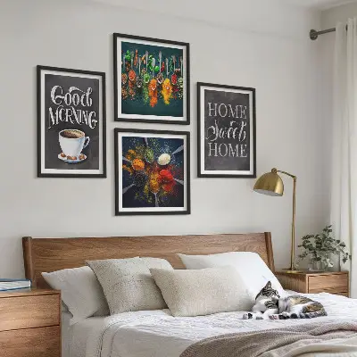 Set de cuadros modernos para salón con diseño de especias, café, taza y hierbas