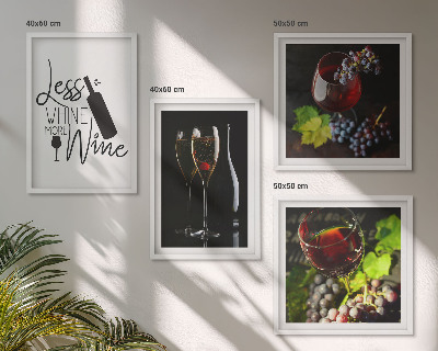 Set de 4 cuadros para salón Copas de vino con uvas e inscripción