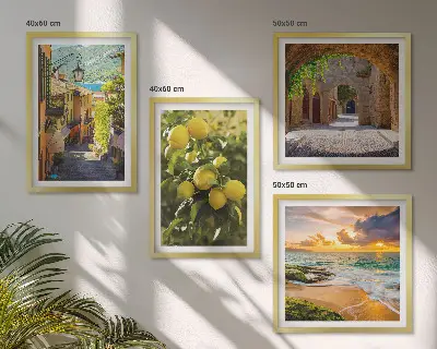 Set de cuadros modernos para salón con diseño de calles pintorescas junto al mar y la playa