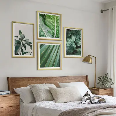 Set de 4 cuadros para salón diseño de hojas tropicales en verde