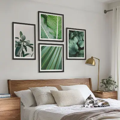 Set de 4 cuadros para salón diseño de hojas tropicales en verde