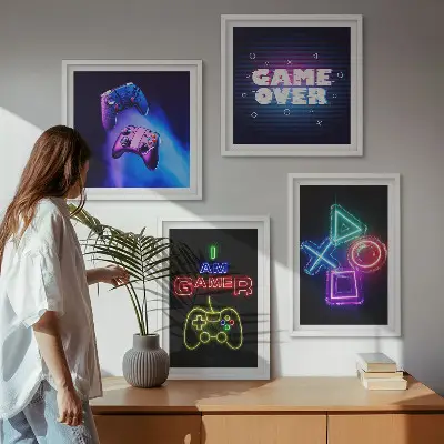 Set de cuadros modernos para salón diseño con mandos de videojuegos e iconos de jugador