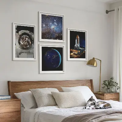Set de 4 cuadros infantiles Space Earth diseño de cohete y astronauta para salón