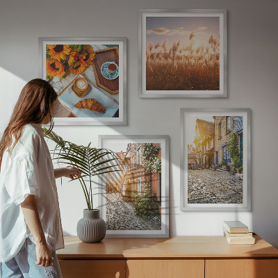 Galería de pared Calles encantadoras con café