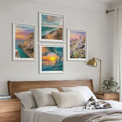 Set de cuadros modernos para salón con diseño de olas del mar y casas blancas de Santorini