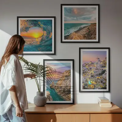 Set de cuadros modernos para salón con diseño de olas del mar y casas blancas de Santorini