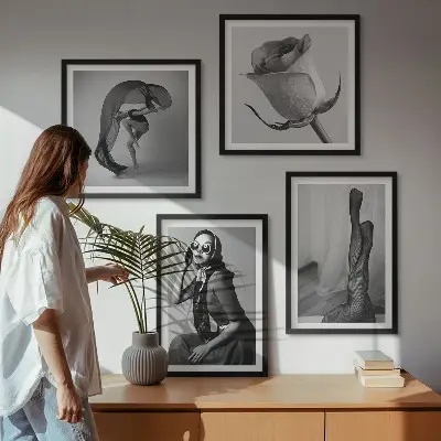 Set de cuadros modernos para salón con retratos de mujeres elegantes