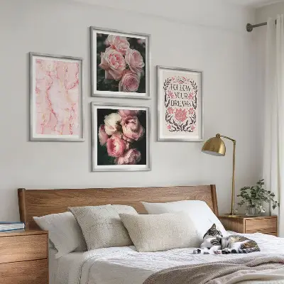 Galería de pared rosas antiguas con diseño de sueños de mármol