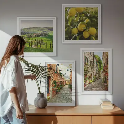 Set de 4 cuadros para salón con diseño de encantadoras calles de limoneros en flor