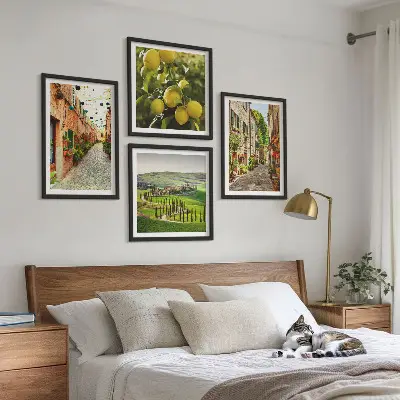 Set de 4 cuadros para salón con diseño de encantadoras calles de limoneros en flor