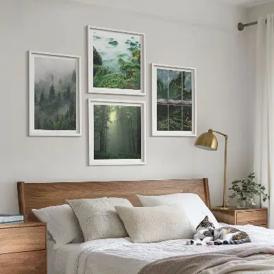 Set de cuadros modernos para salón diseño de plantas de invernadero en río de niebla forestal