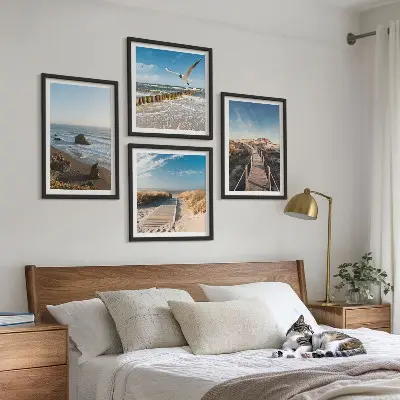 Set de 4 cuadros para salón con diseño de olas, playa, cielo y muelle