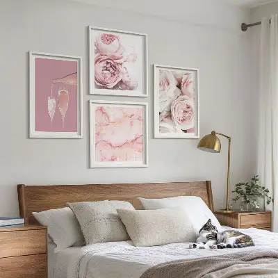 Set de cuadros modernos para salón diseño de rosas champán en mármol pastel