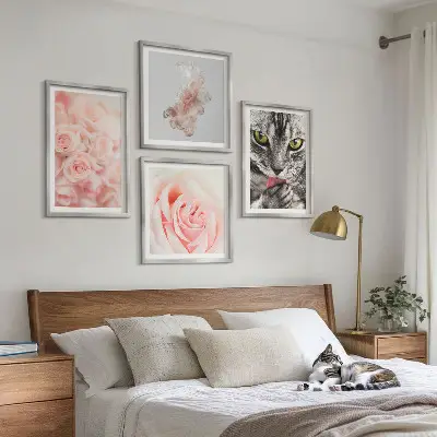 Set de 4 cuadros para salón con diseño abstracto de gatos grises y rosas