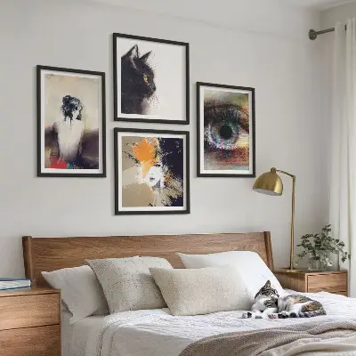 Set de cuadros modernos para salón retrato de una mujer con enfoque en ojo, colores y emociones