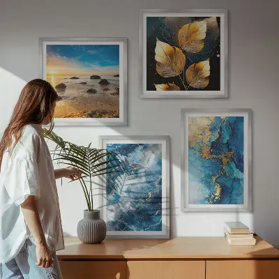 Set de 4 cuadros decorativos para salón con diseño de patrones en azul y oro