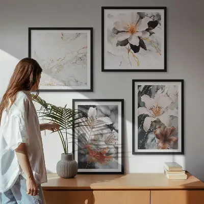 Galería de pared diseño de flores con efecto de mármol en blanco y negro