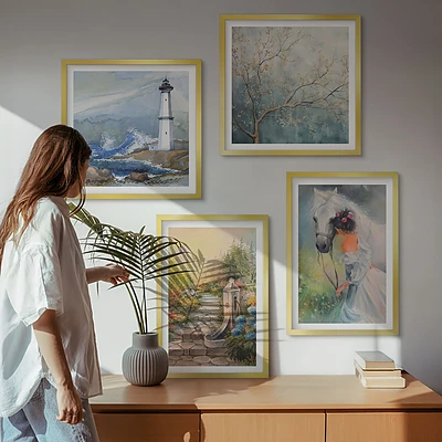 Set de cuadros modernos para salón con diseño de paisaje de faro, niña y caballo