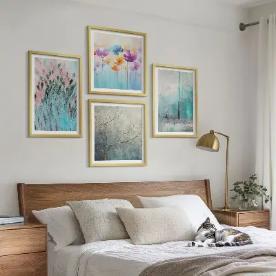 Set de 4 cuadros para salón con patrones de flores en tonos pastel
