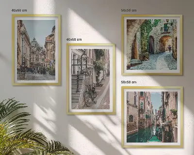 Set de 4 cuadros para salón con diseño de calles venecianas y arquitectura acuática