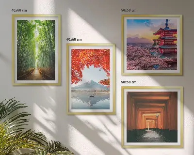 Galería de pared bosque de bambú con puerta torii en Japón