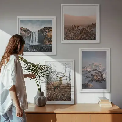 Set de 4 cuadros para salón con paisajes de montañas y ciervos