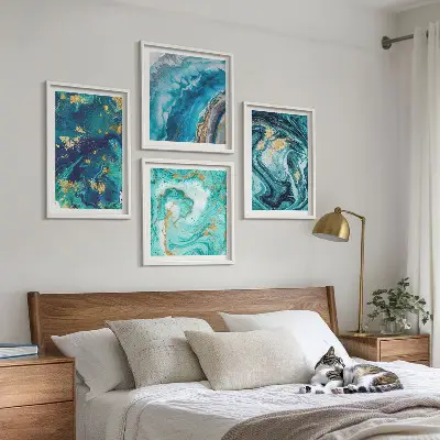 Galería de pared con cuadros de pintura abstracta decorativa