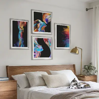Set de 4 cuadros para salón con formas de rostros abstractos y coloridos