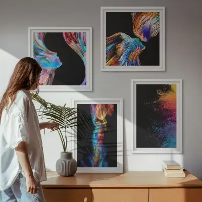 Set de 4 cuadros para salón con formas de rostros abstractos y coloridos