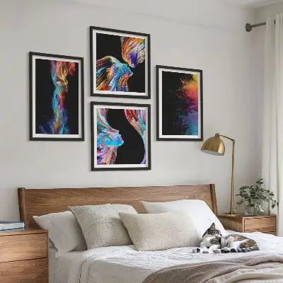Set de 4 cuadros para salón con formas de rostros abstractos y coloridos