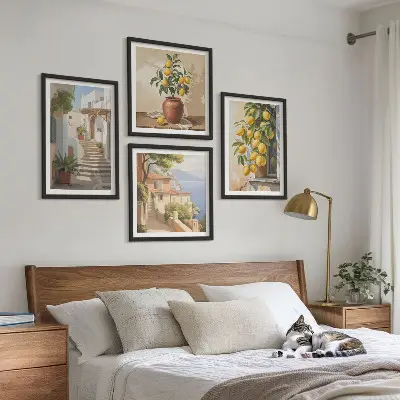 Set de cuadros modernos para salón diseño Calles Lemon con vistas al mar