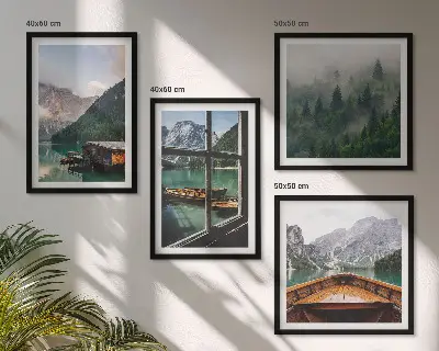 Set de cuadros modernos para salón con diseño de casas rurales en el lago de montaña