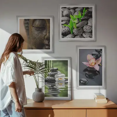 Galería de pared composición de Buda con flores zen pacíficas