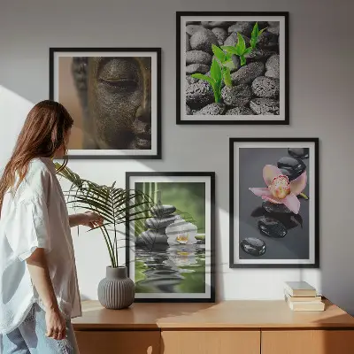 Galería de pared composición de Buda con flores zen pacíficas