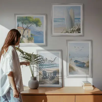 Galería de pared con diseño de tablas de surf, barco y pájaros en la playa