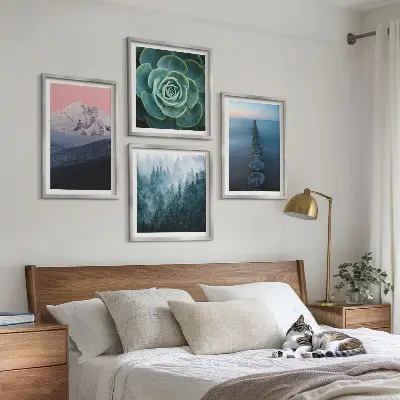 Set de cuadros modernos para salón con diseño de montañas, cielo rosa, agua y suculentas