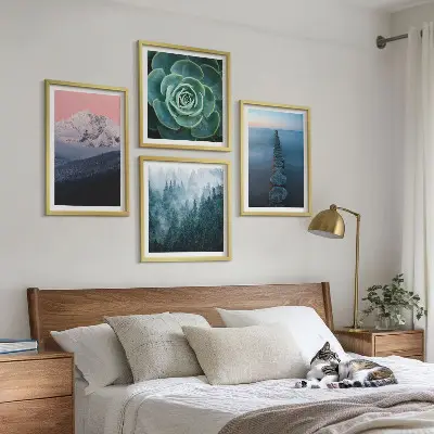 Set de cuadros modernos para salón con diseño de montañas, cielo rosa, agua y suculentas