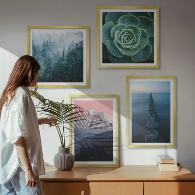 Set de cuadros modernos para salón con diseño de montañas, cielo rosa, agua y suculentas