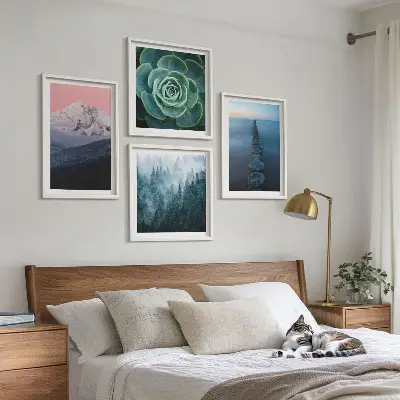 Set de cuadros modernos para salón con diseño de montañas, cielo rosa, agua y suculentas
