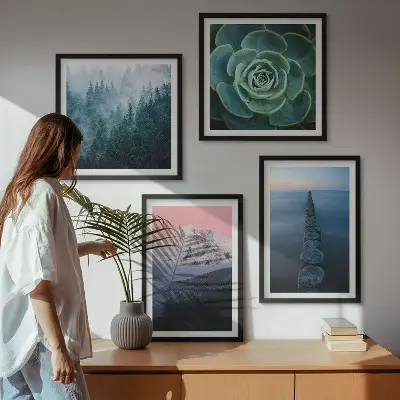 Set de cuadros modernos para salón con diseño de montañas, cielo rosa, agua y suculentas