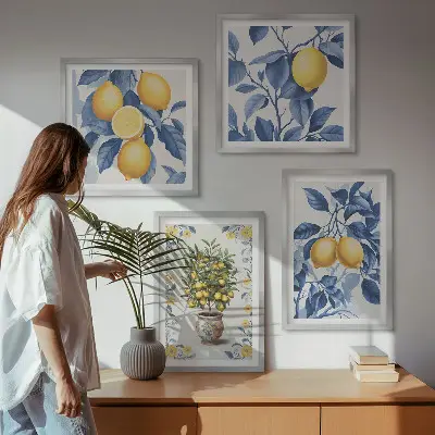 Galería de pared con ramas de limón y hojas azules