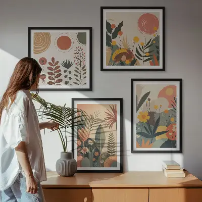 Galería de pared con estampados cálidos de plantas estilo boho