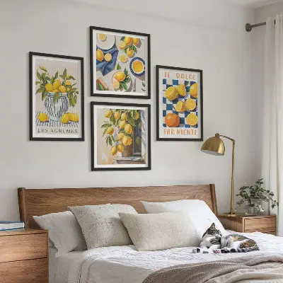 Galería de pared con diseño de frutas cítricas amarillas retro