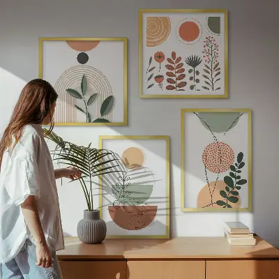 Galería de pared con formas abstractas de plantas