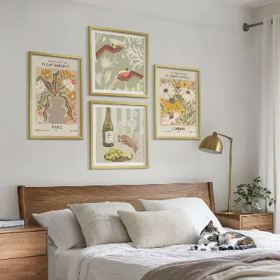 Set de 4 cuadros para salón con diseños florales de ciudades europeas
