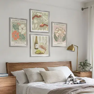 Set de cuadros modernos para salón con diseños de carteles florales de la ciudad del vino